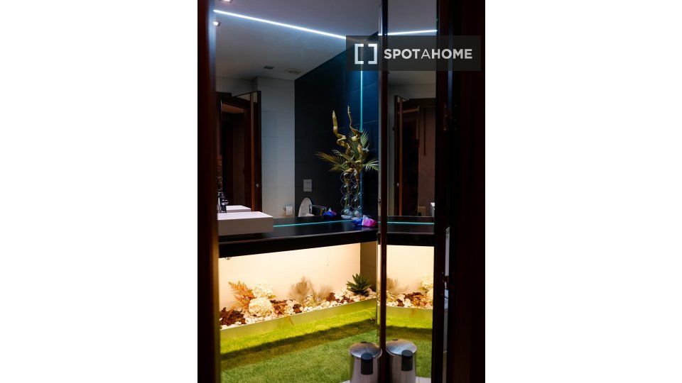Apartment Lisbon, 2 beds — photo 12