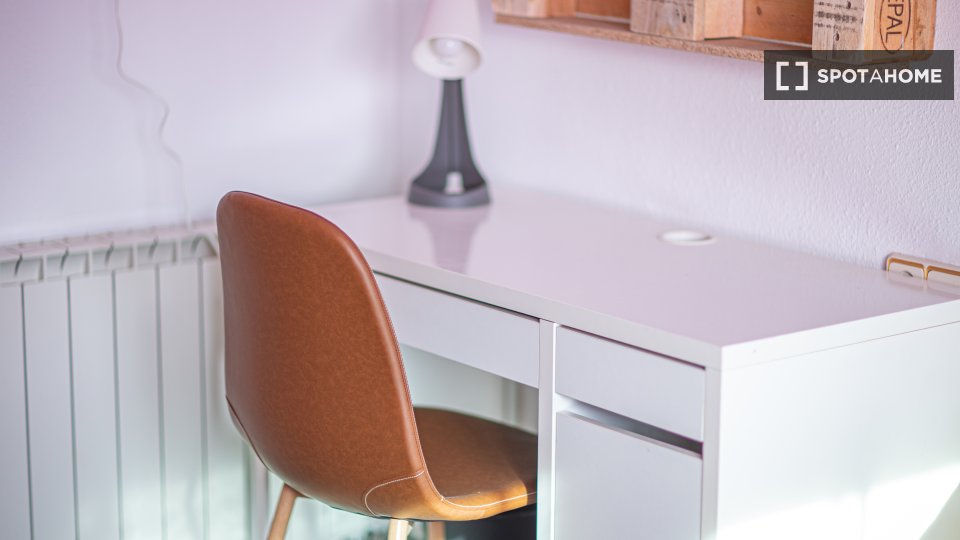 Double room Valencia, 4 beds, 140m² — photo 13