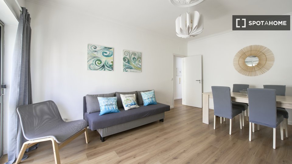 Apartment Lisbon, 2 beds, 80m² — photo 10