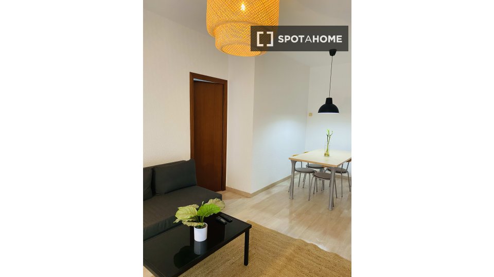 Apartment Barcelona, 3 beds, 90m² — photo 5
