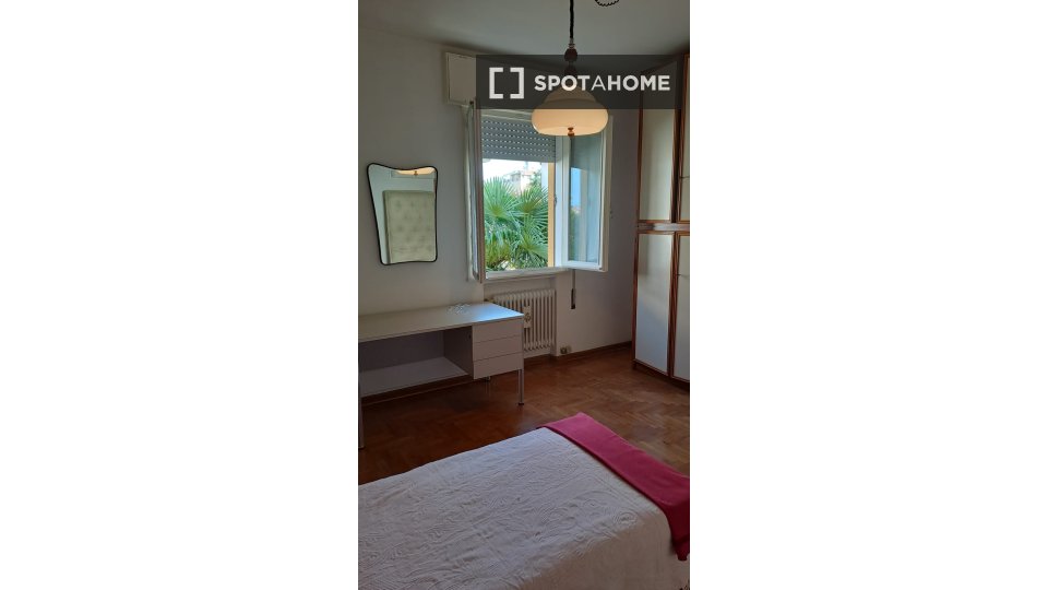 Double room Padua, 3 beds, 102m² — photo 46