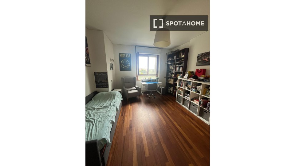 Double room Milan, 2 beds — photo 6