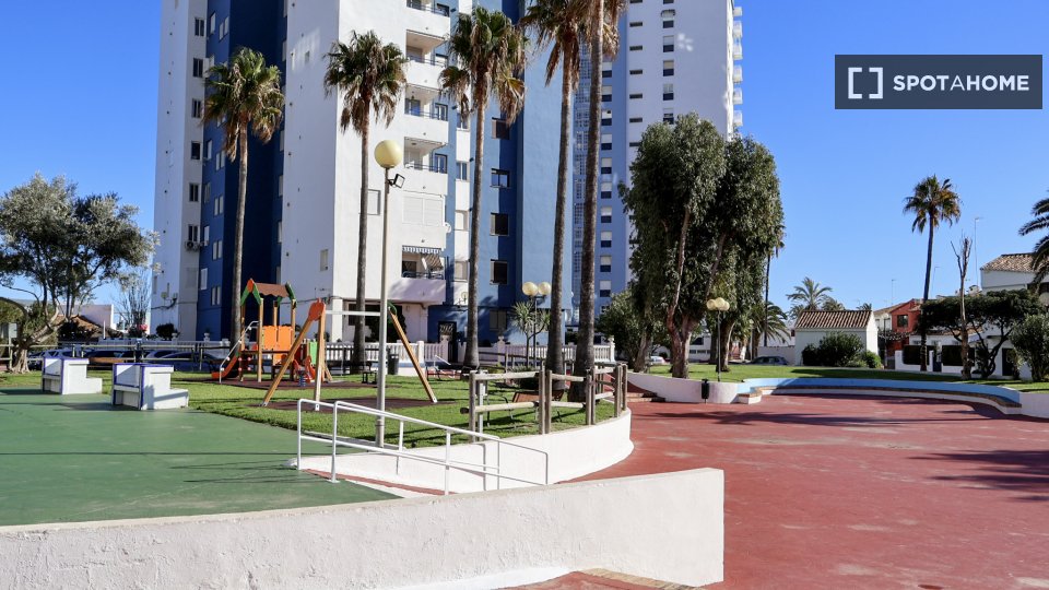 Apartment Valencia, 2 beds, 50m² — photo 9