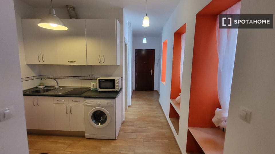 Apartment Seville, 1 bed, 55m² — photo 1