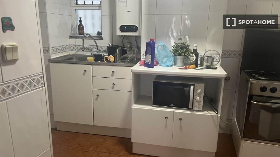 Apartment Lisbon, 1 bed — photo 4
