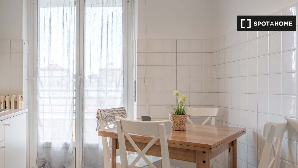 Double room Milan, 4 beds, 90m² — photo 17