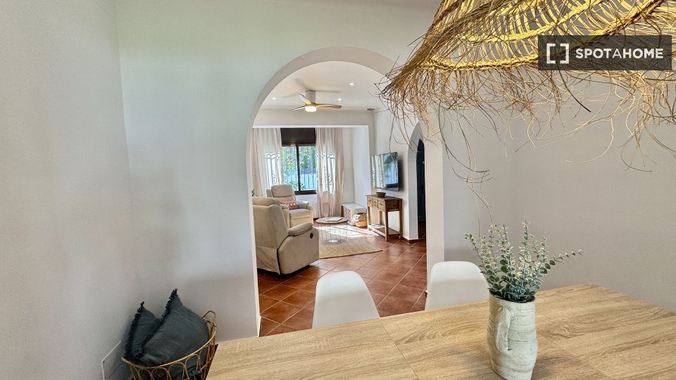 Apartment Barcelona, 5 beds, 200m² — photo 13