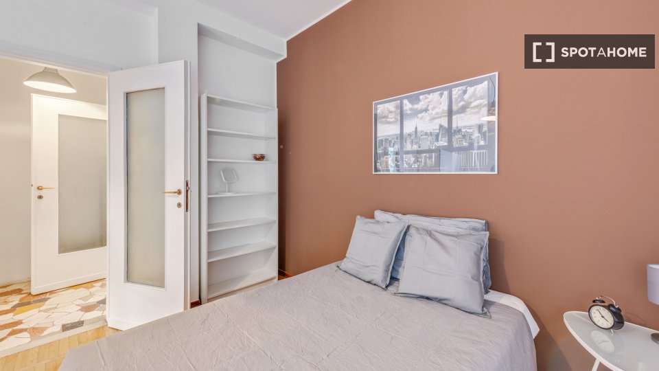 Double room Milan, 2 beds, 76m² — photo 13