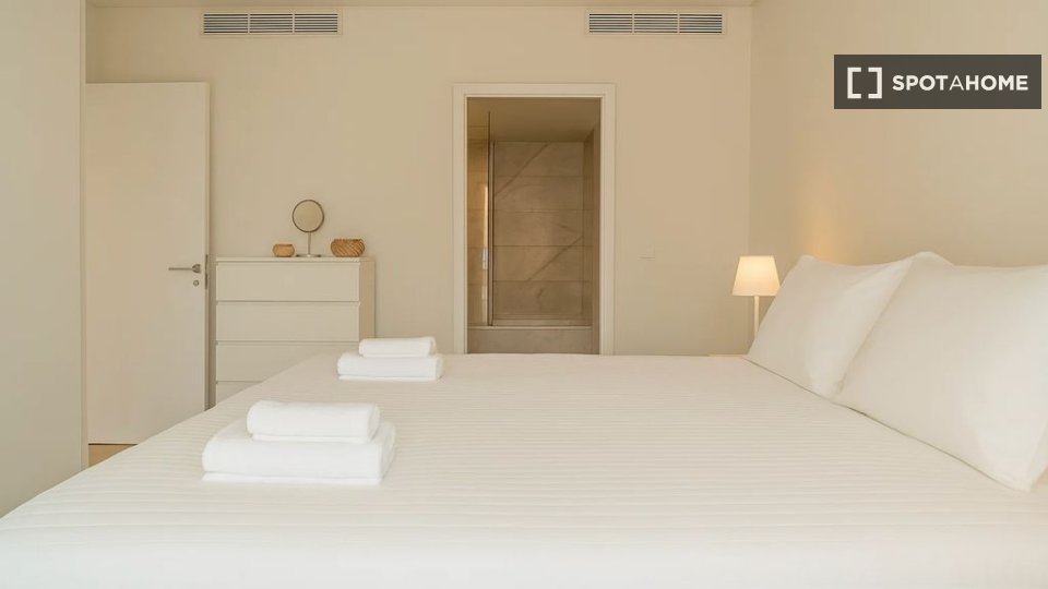 Apartment Lisbon, 1 bed — photo 9