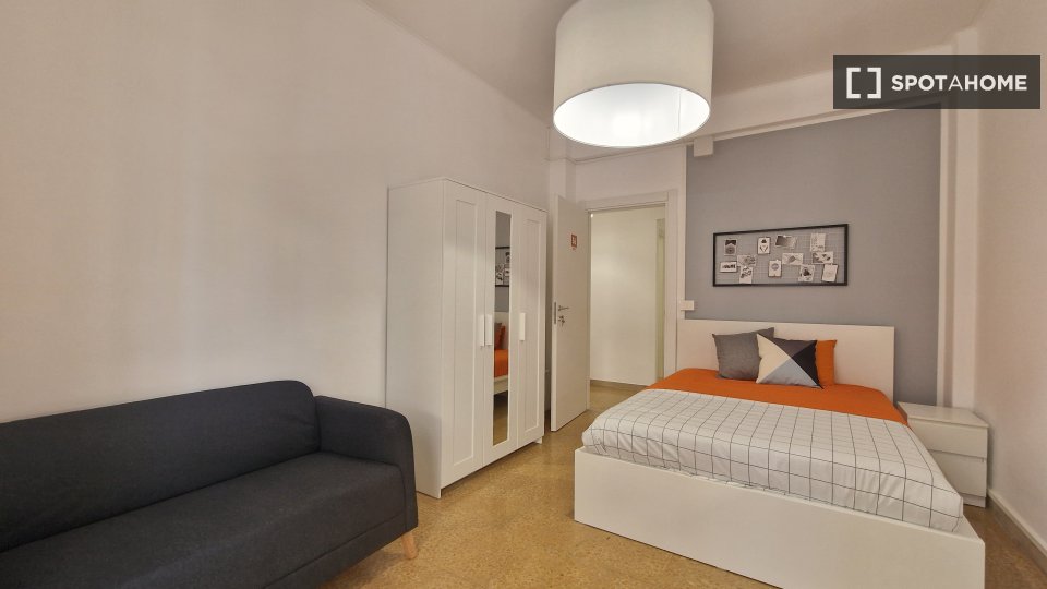Double room Rome, 6 beds — photo 60