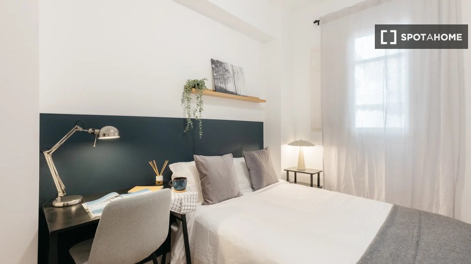 Double room Valencia, 4 beds — photo 17