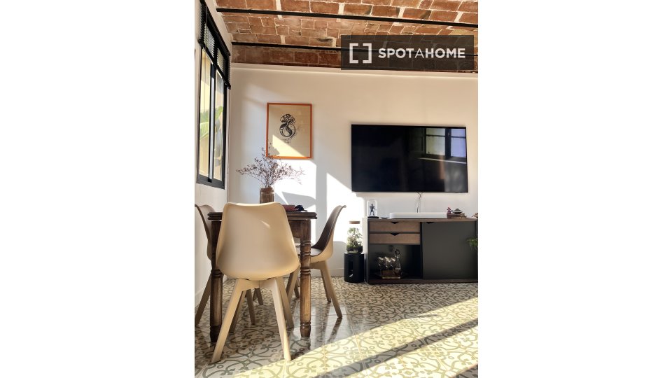 Apartment Barcelona, 1 bed, 55m² — photo 9