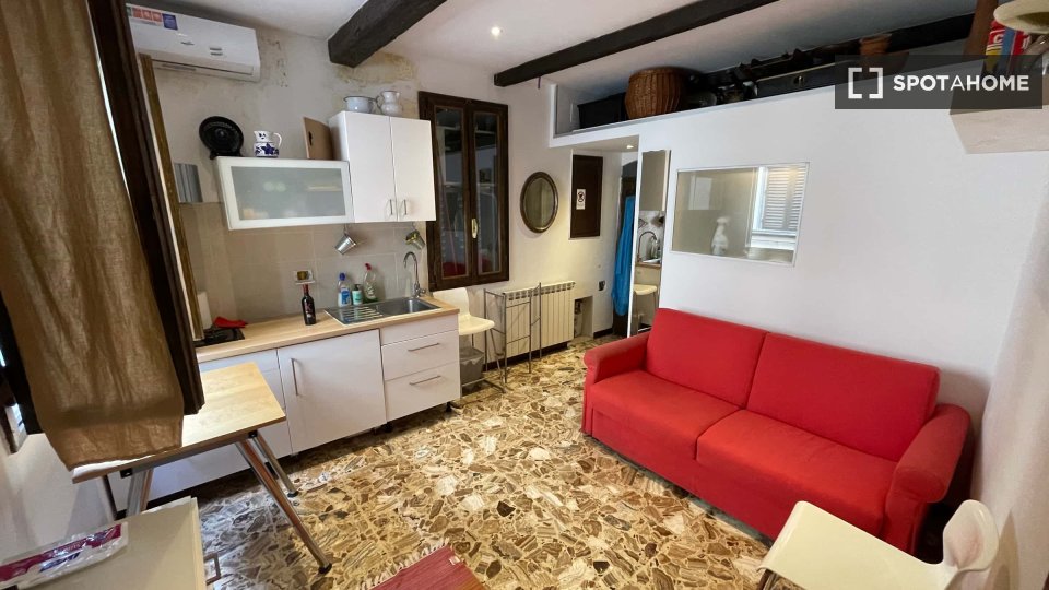 Apartment mono Florence, 16m² — photo 1