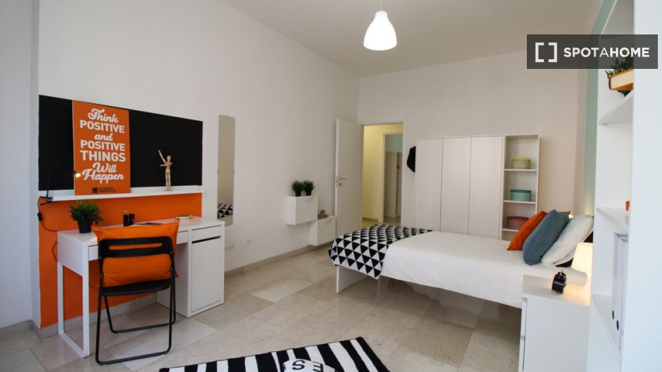 Double room Bologna, 10 beds — photo 13