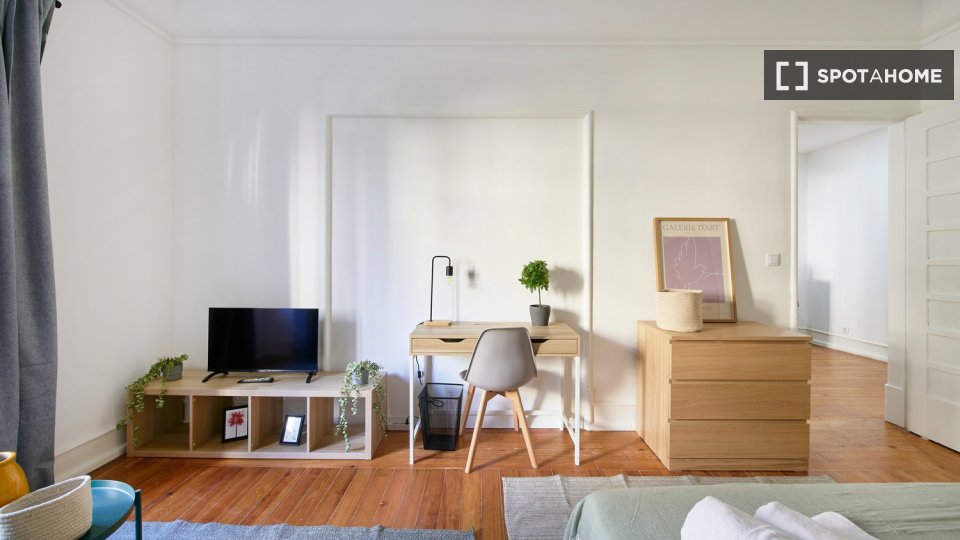 Double room Lisbon, 7 beds — photo 2