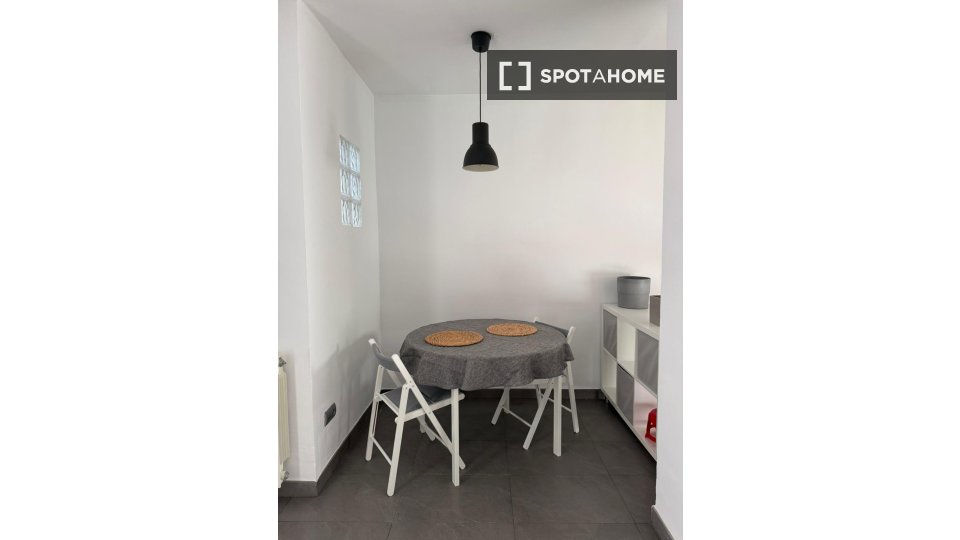 Apartment Valencia, 1 bed, 56m² — photo 20