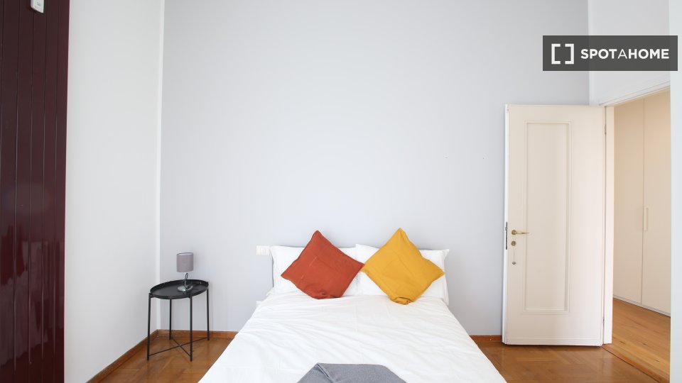 Double room Milan, 7 beds, 180m² — photo 1