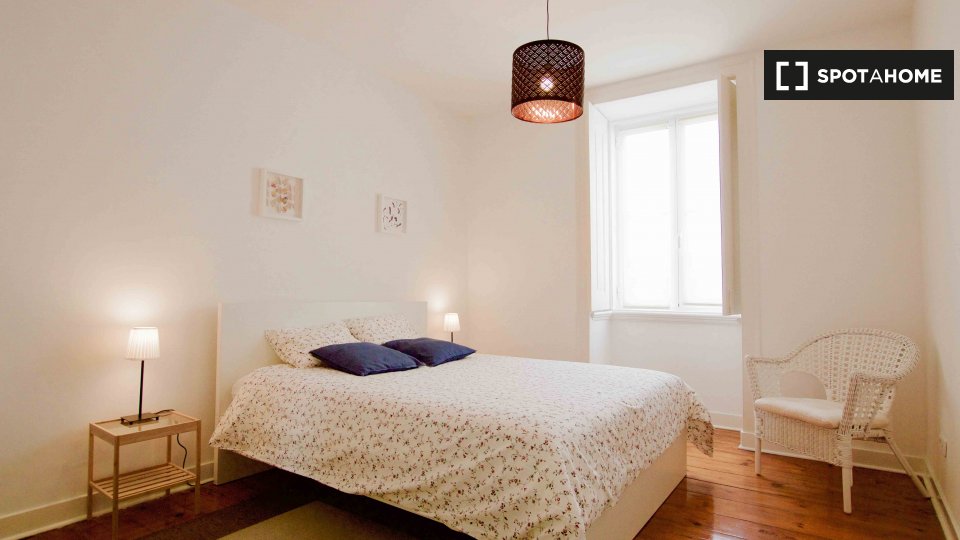 Apartment Lisbon, 4 beds, 110m² — photo 10