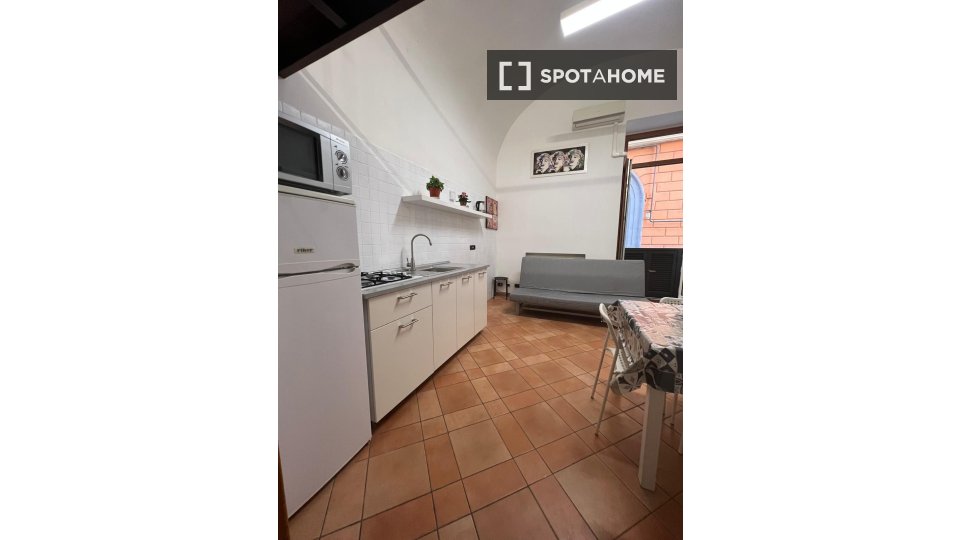 Apartment Naples, 1 bed — photo 10