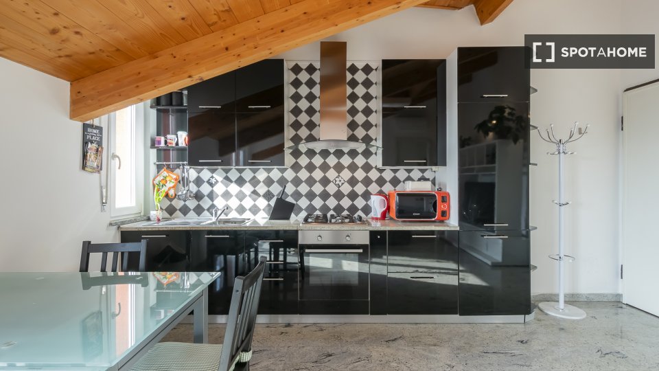 Apartment Milan, 1 bed, 65m² — photo 11