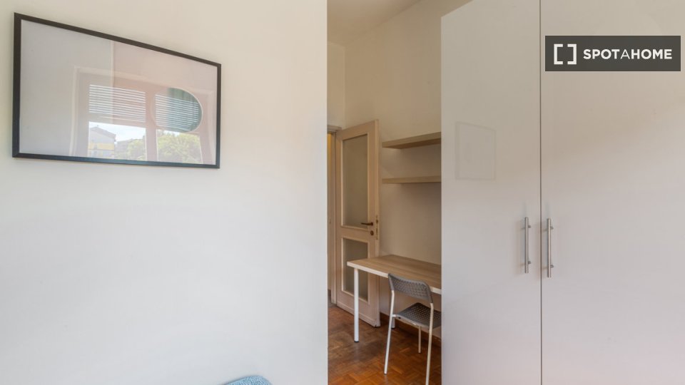 Double room Milan, 6 beds, 164m² — photo 2