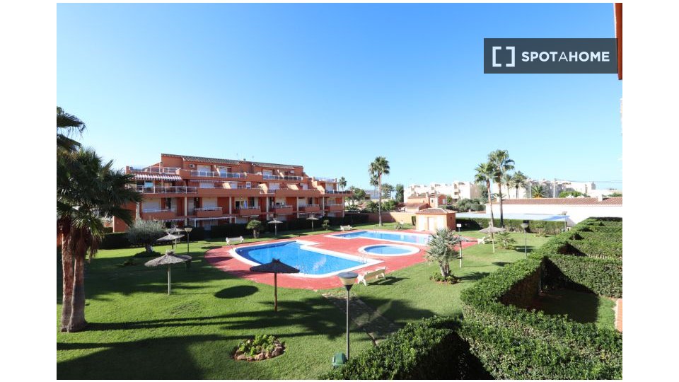 Apartment Alicante, 2 beds, 93m² — photo 9