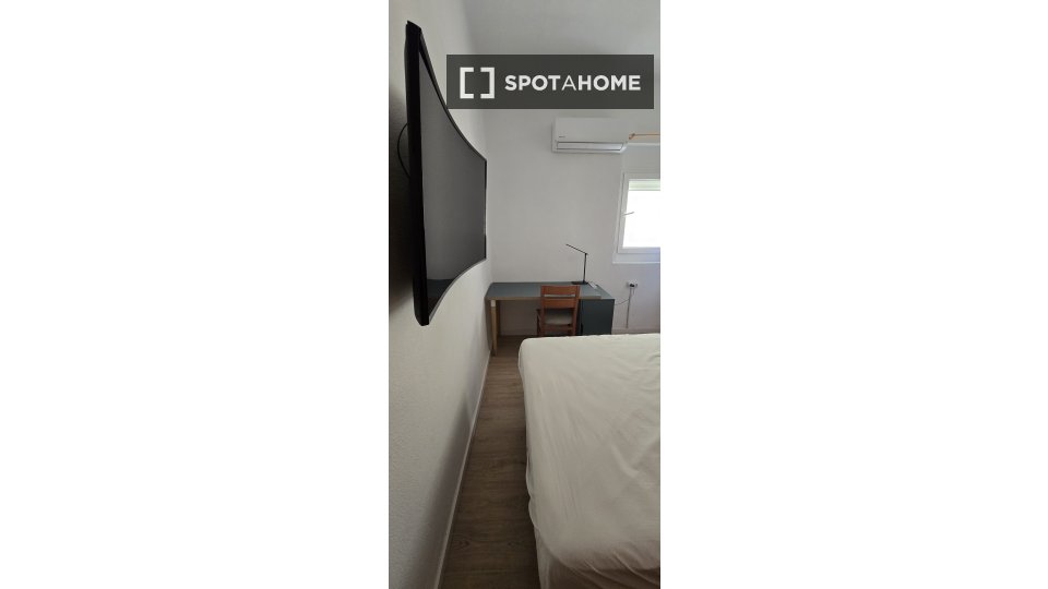 Chambre double Valence, 4 chambres, 65m² — photo 13