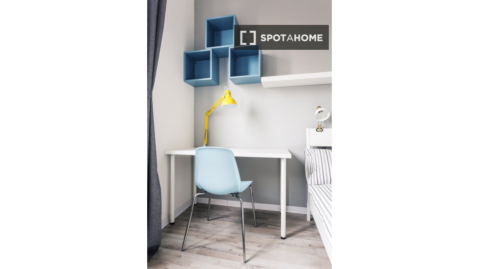 Double room Milan, 5 beds — photo 14