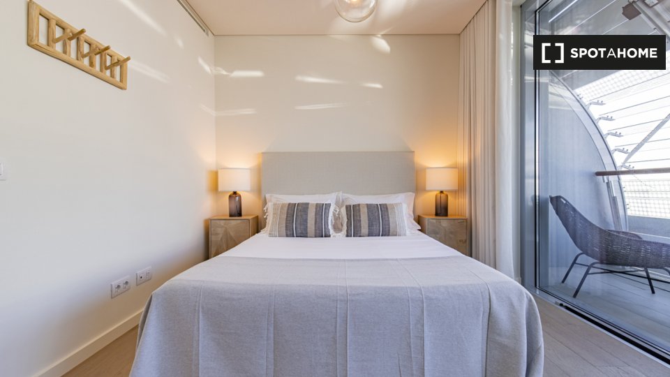 Apartment mono Lisbon — photo 17