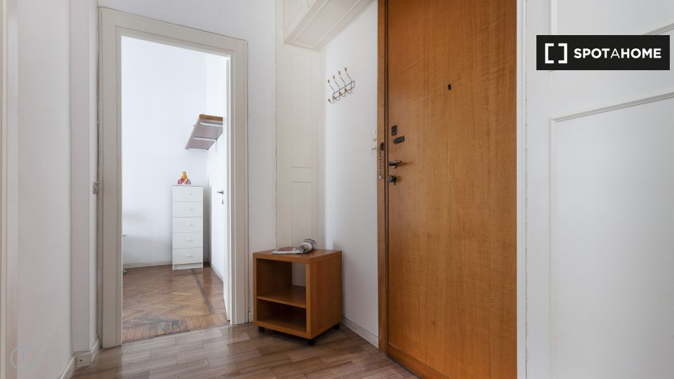 Apartment Milan, 1 bed, 63m² — photo 15