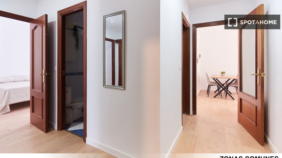 Double room Seville, 3 beds — photo 1