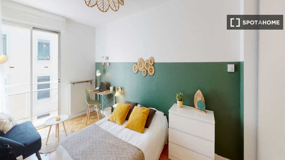 Double room Lyon, 4 beds, 80m² — photo 11