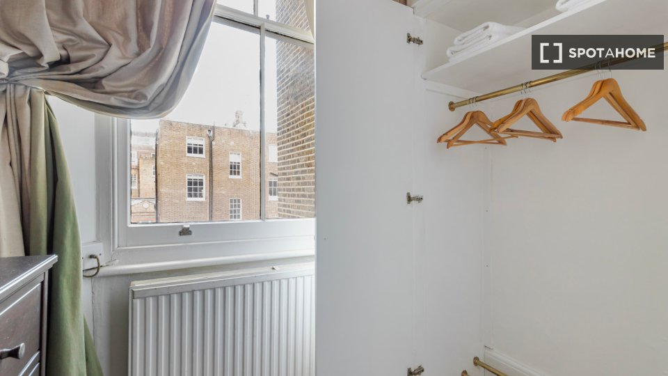 Apartment London, 1 bed — photo 16