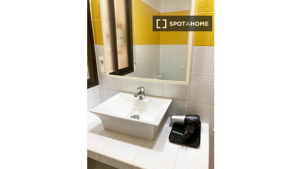 Apartment Madrid, 1 bed — photo 5