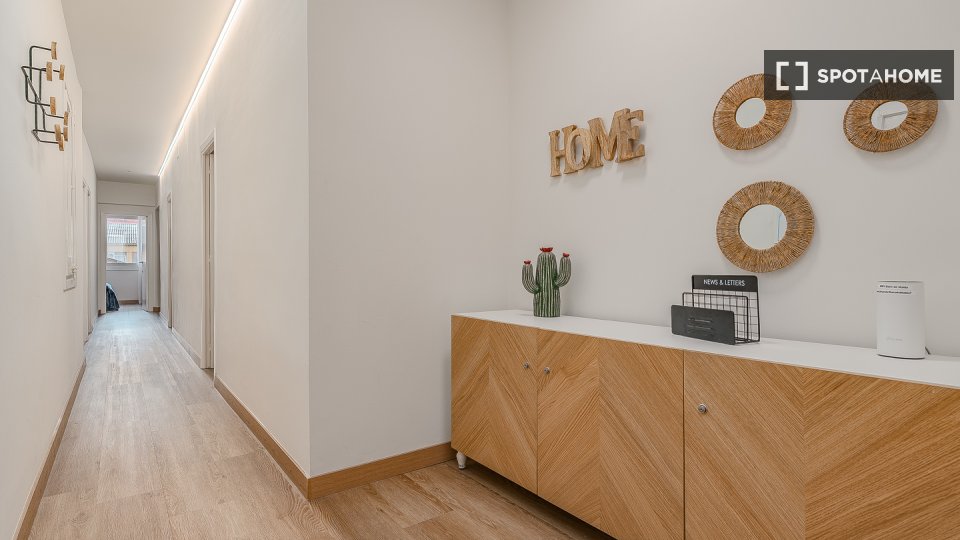 Double room Barcelona, 6 beds, 120m² — photo 66