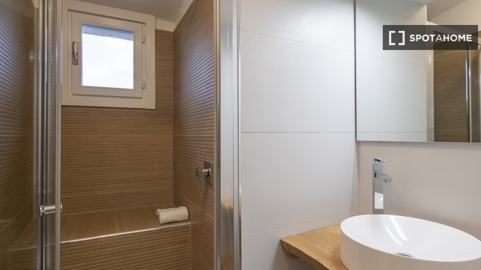 Apartment Milan, 1 bed — photo 2