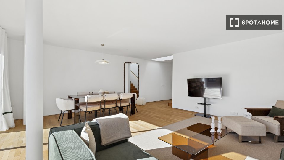Apartment Madrid, 2 beds, 140m² — photo 16