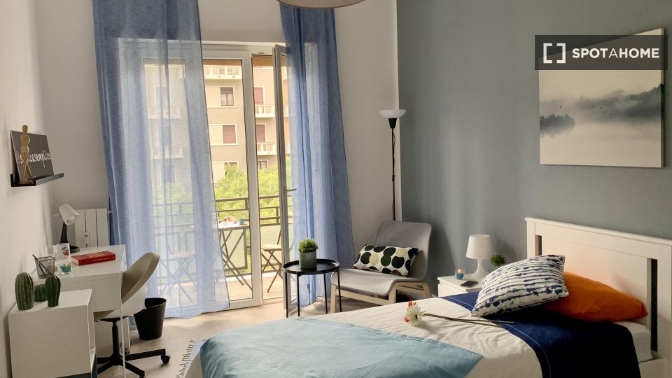 Double room Turin, 5 beds — photo 14