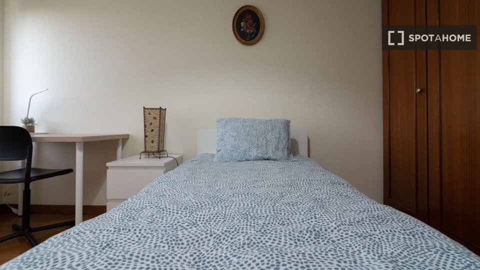 Double room Porto, 5 beds, 180m² — photo 17