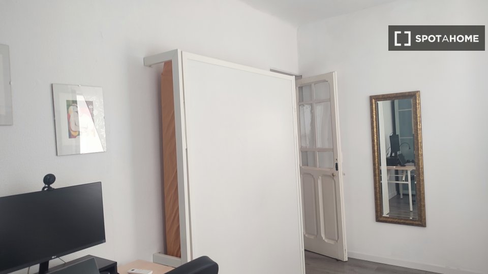 Appartamento in affitto a Embajadores, Madrid - in Madrid