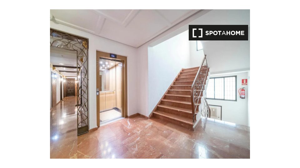 Apartment Madrid, 1 bed — photo 20