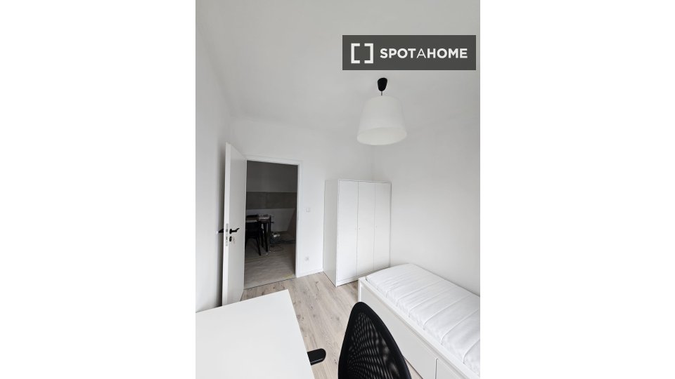 Double room Krakow, 5 beds, 100m² — photo 4