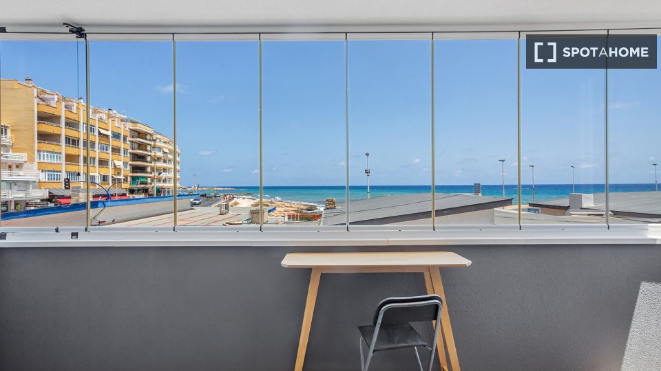 Apartment Alicante, 3 beds, 112m² — photo 12