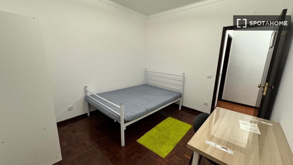 Double room Coimbra, 9 beds — photo 1