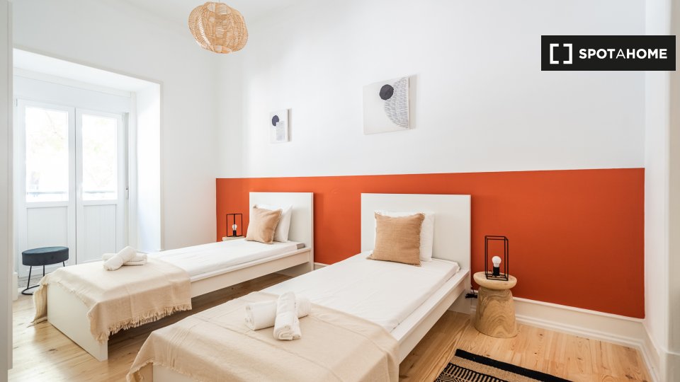 Apartment Lisbon, 3 beds — photo 15