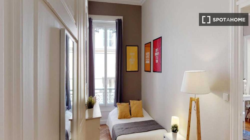 Chambre 6 voyageurs, avec wifi