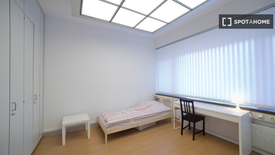 Double room Munich, 6 beds, 130m² — photo 9