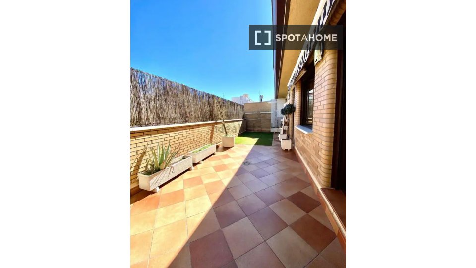Apartment Madrid, 2 beds, 80m² — photo 3