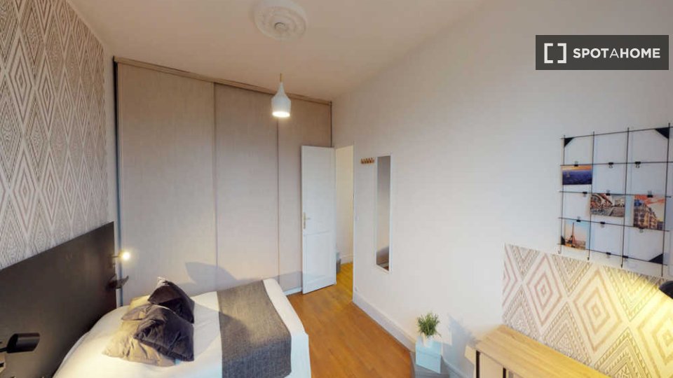 Double room Paris, 4 beds, 90m² — photo 6