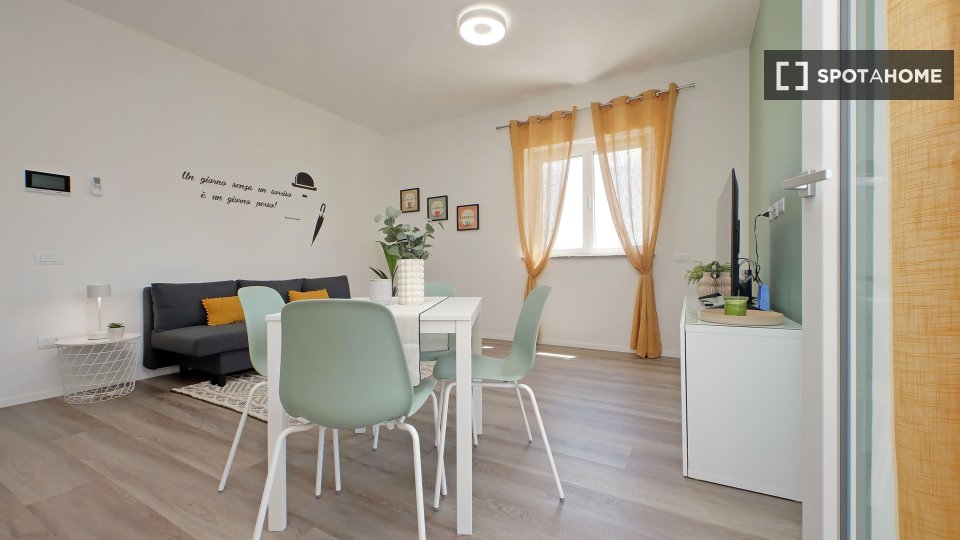 Apartment Rome, 1 bed — photo 4